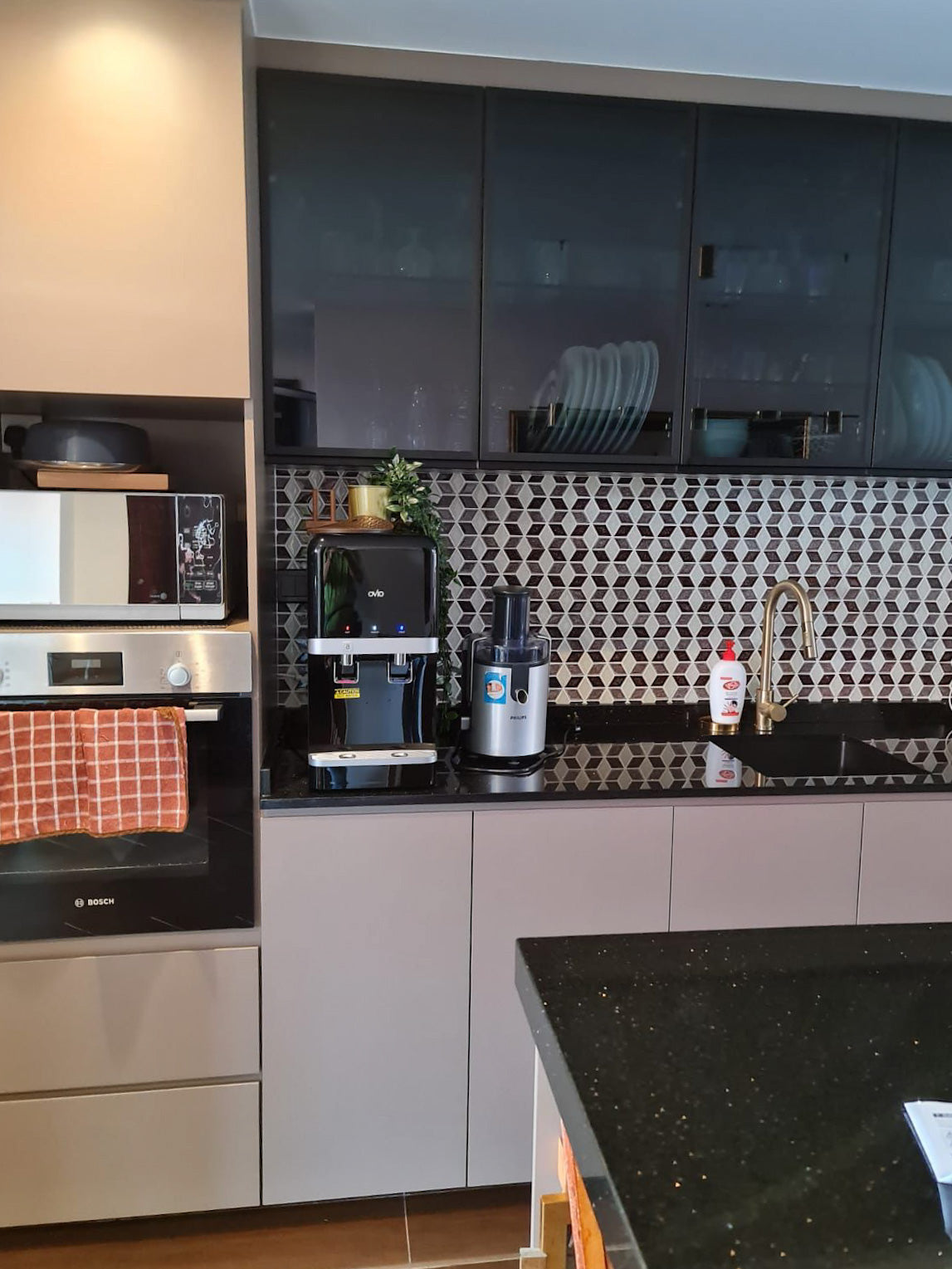 OVIO Hot and Cold Purified Water Dispenser OHC-200U
